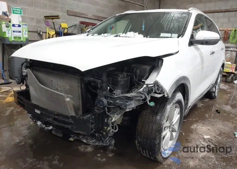 2019 Kia Sorento 2.4L Lx from USA, damaged, VIN 5XYPGDA34KG571207